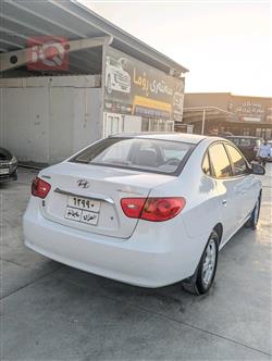 هیوندای ئەلەنترا